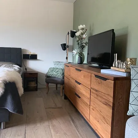 Gotschna Haus Bargis Клостерс